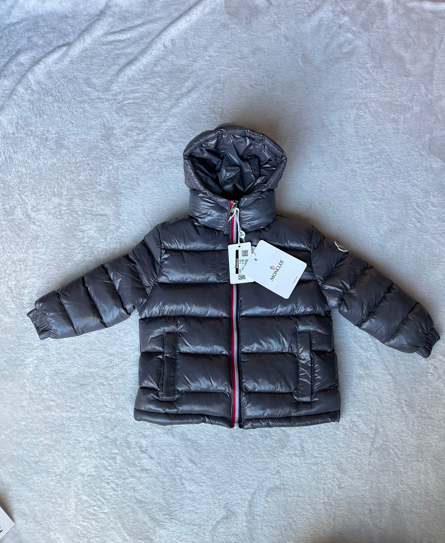 Moncler winterjas grijs