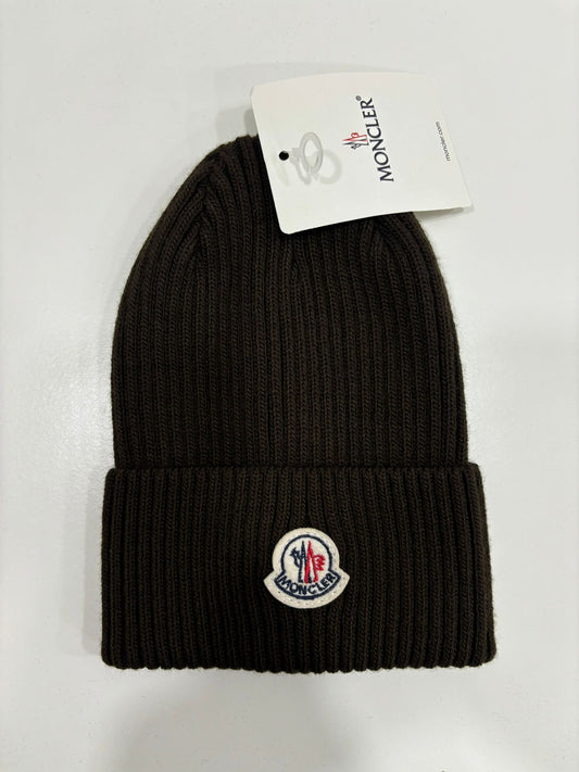 Moncler muts donkerbruin
