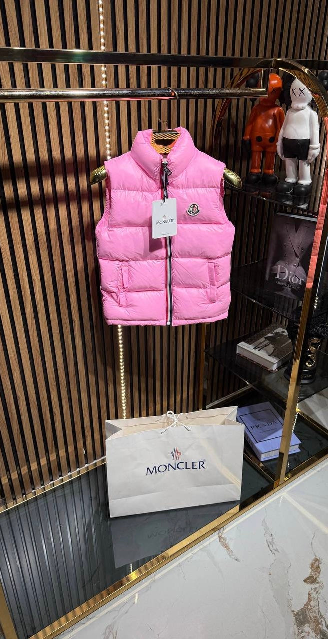 Moncler bodywarmer roze