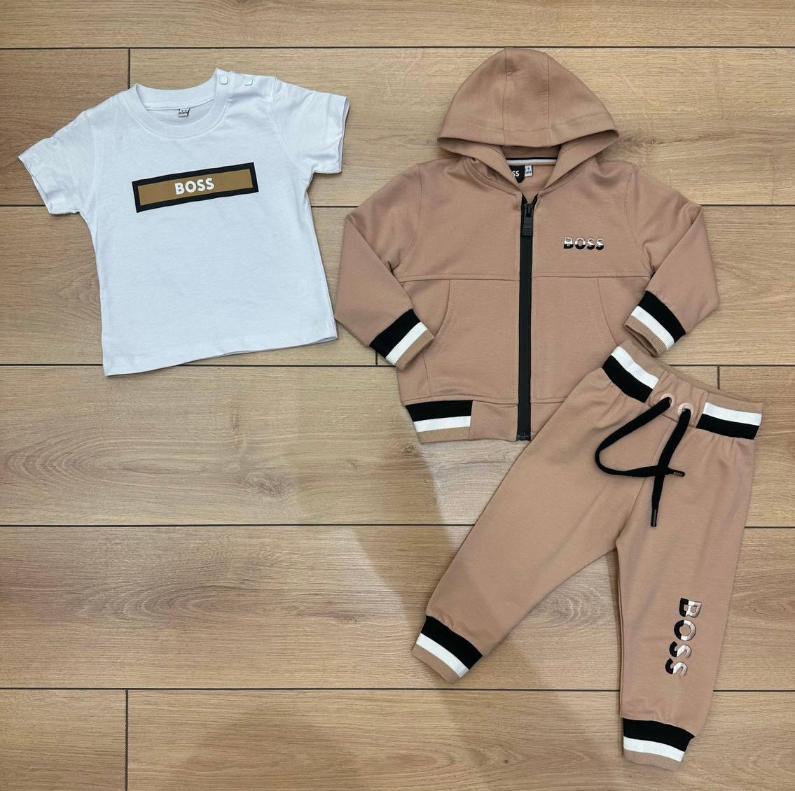 Hugo Boss 3-delige set beige