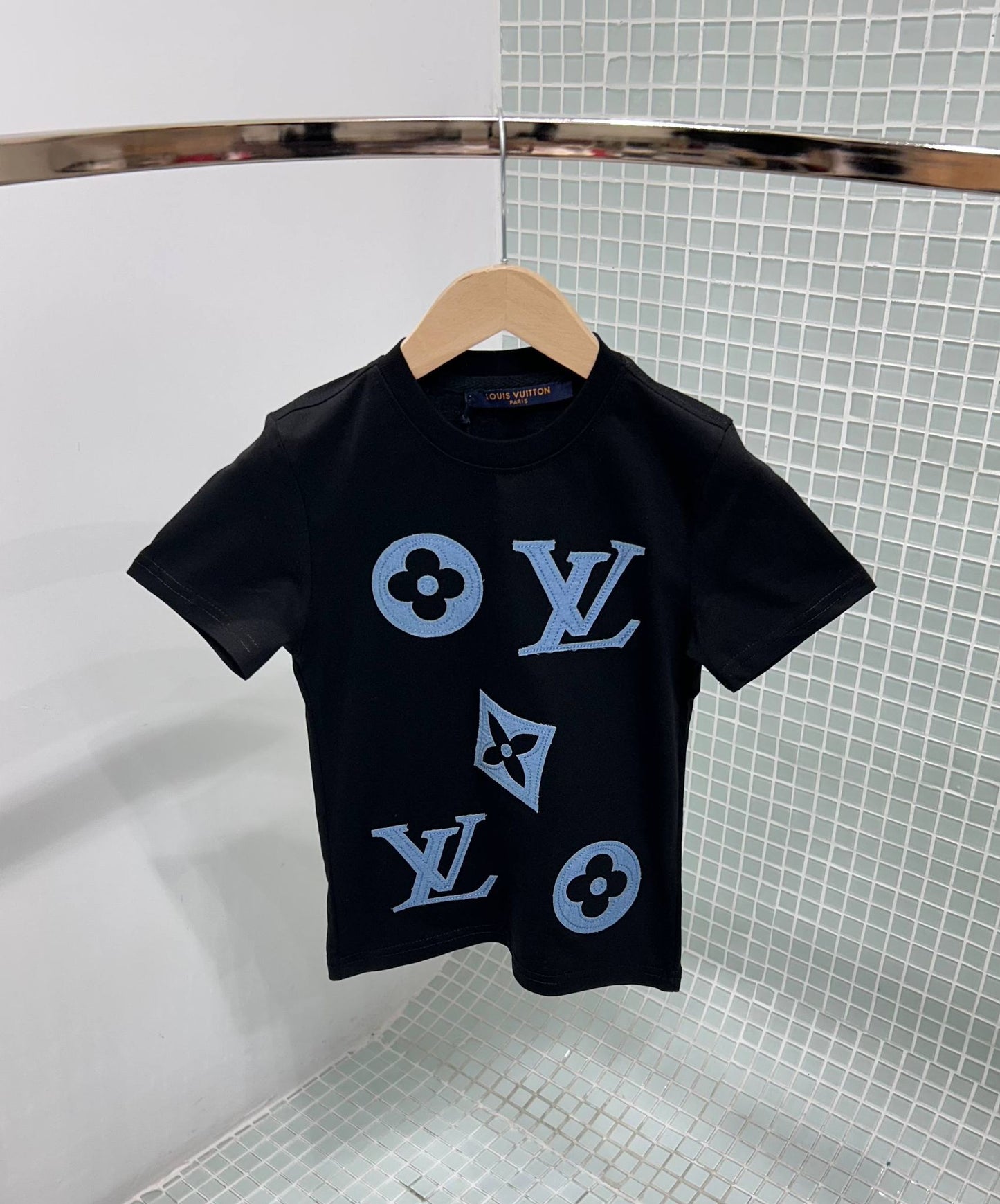 Louis Vuitton t-shirt monogram zwart