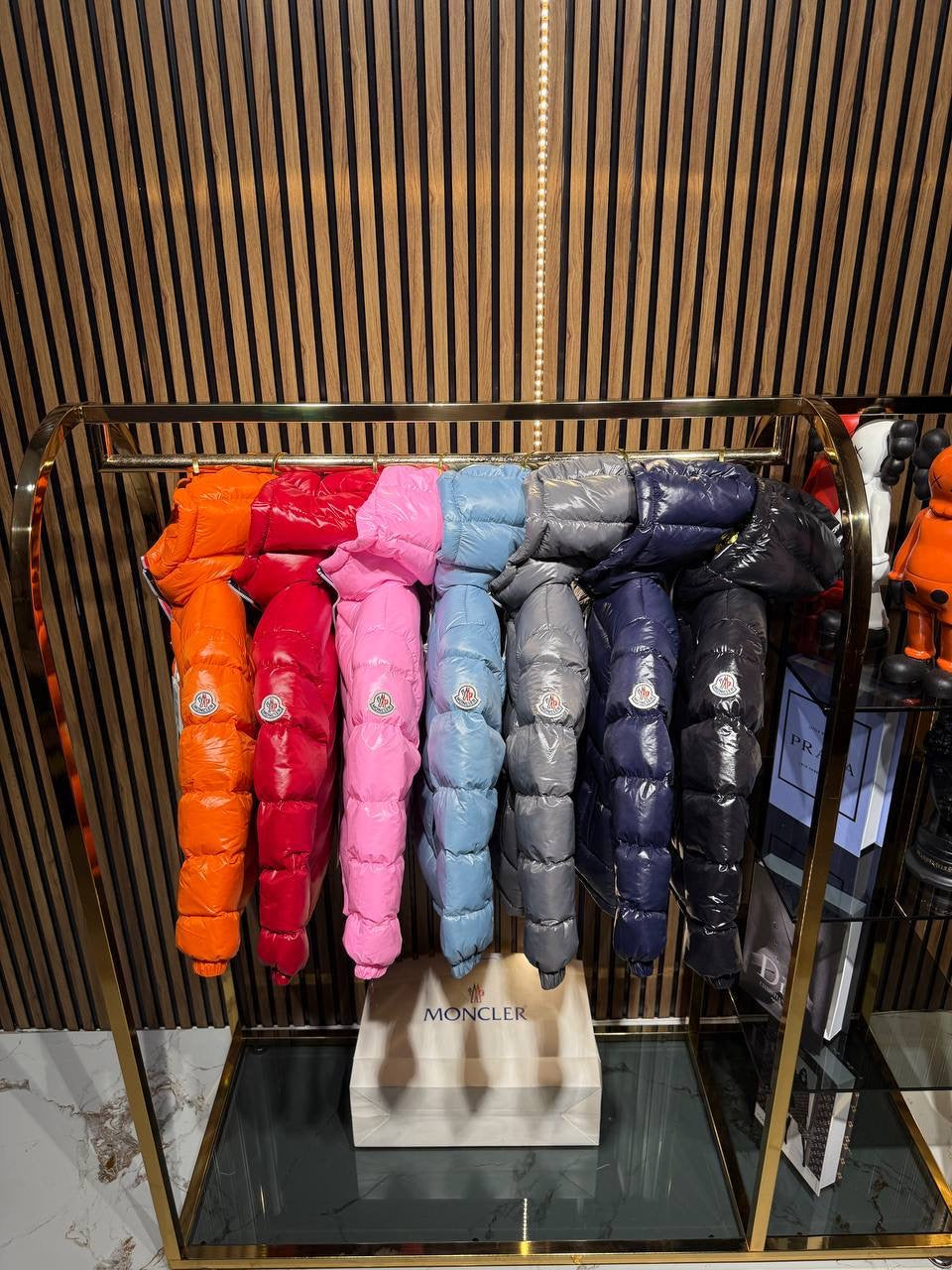 Moncler winterjas roze