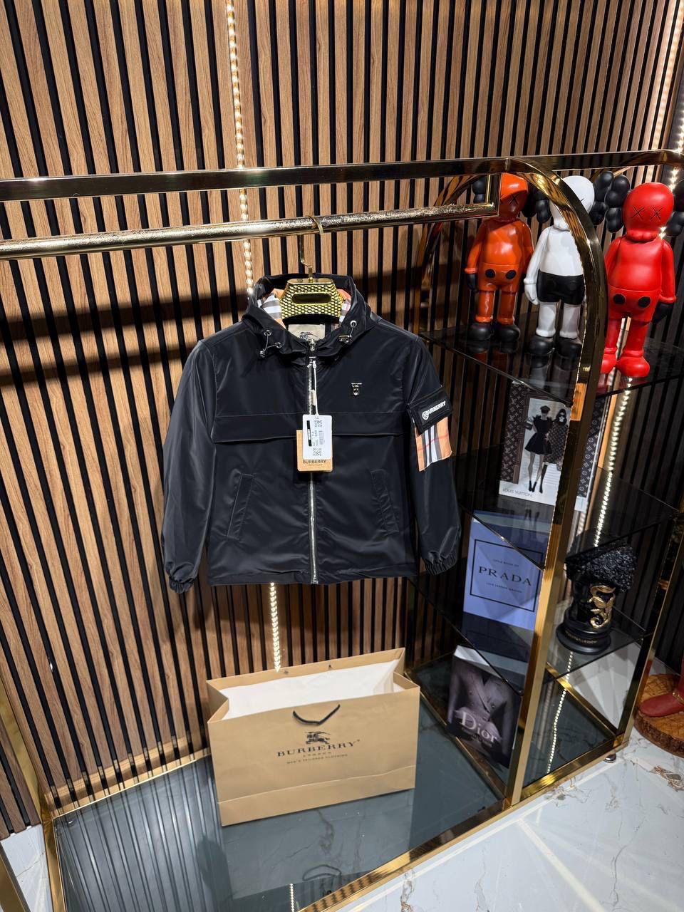 Burberry jasje zwart