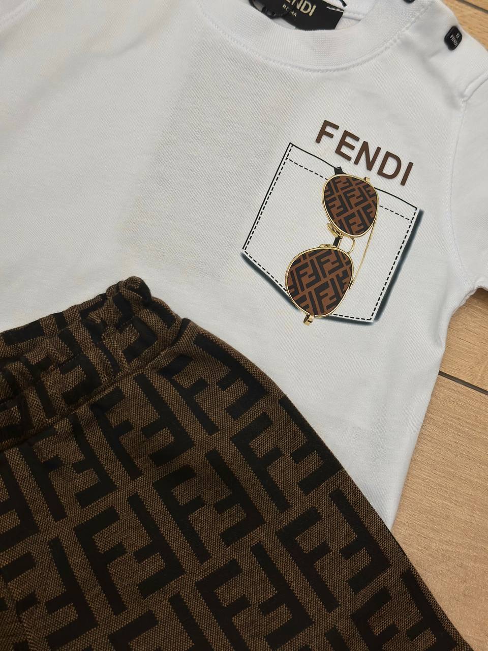 Fendi Zomersetje baby wit bruin