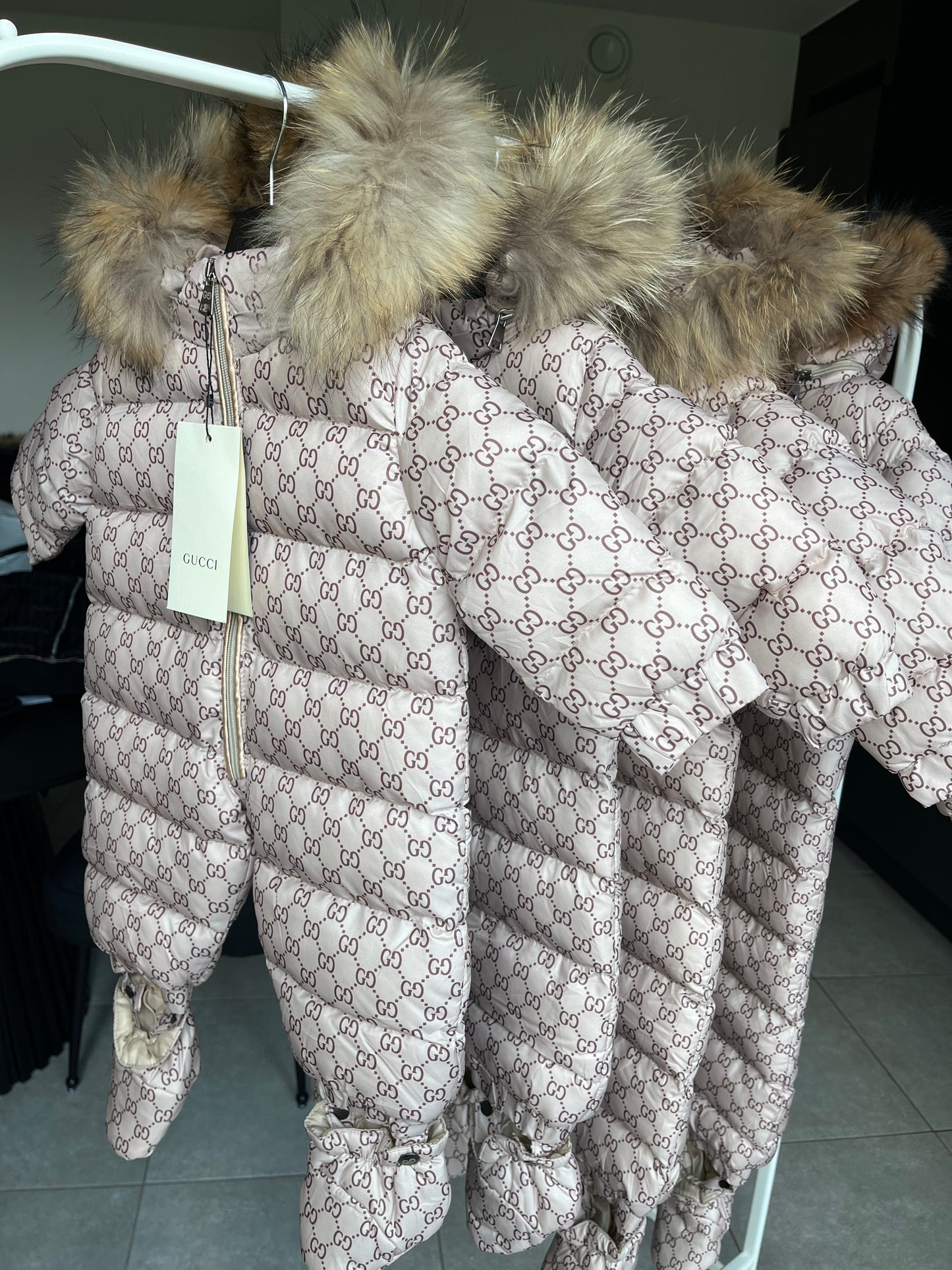 Gucci baby winterjas beige