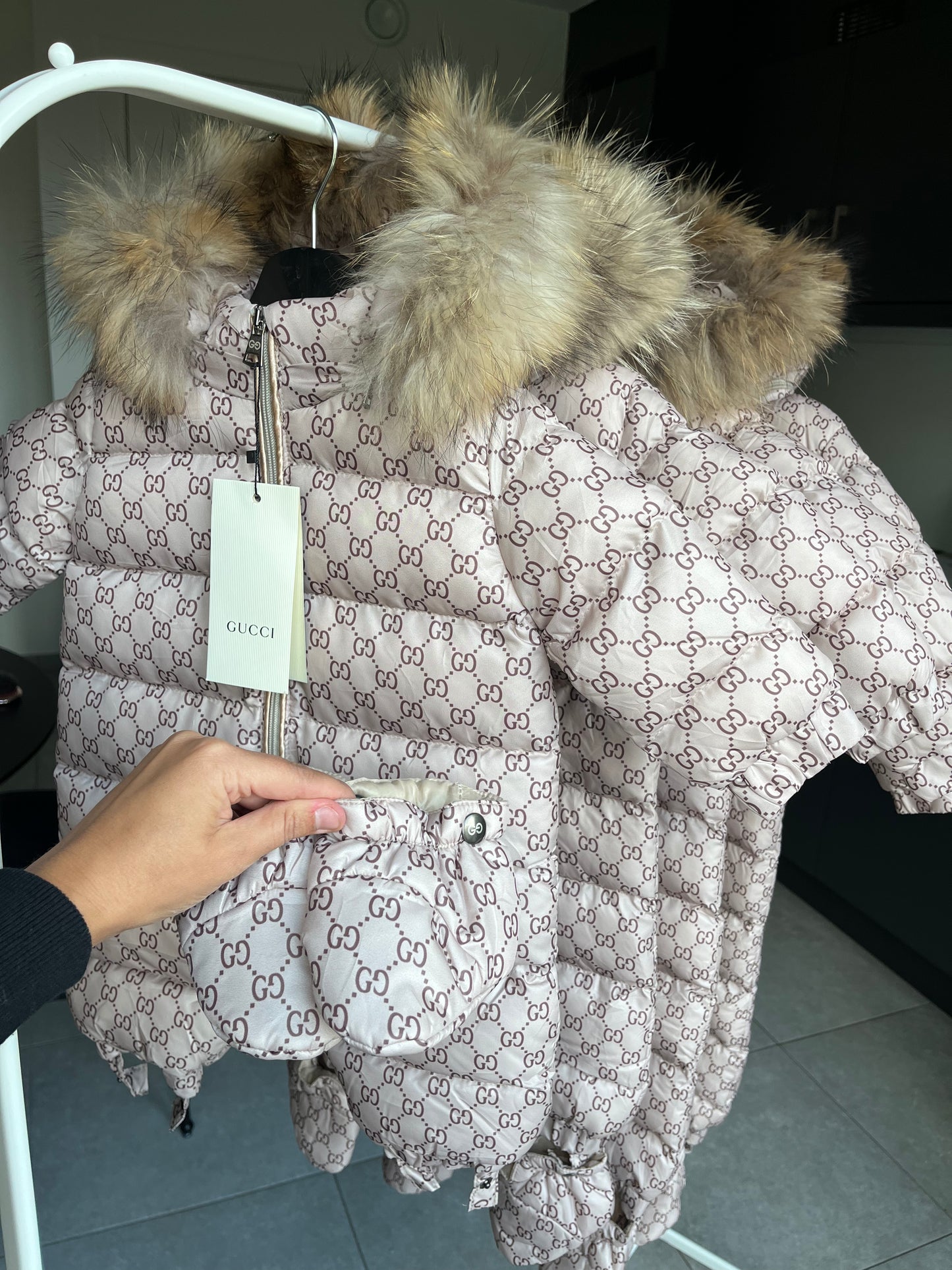 Gucci baby winterjas beige
