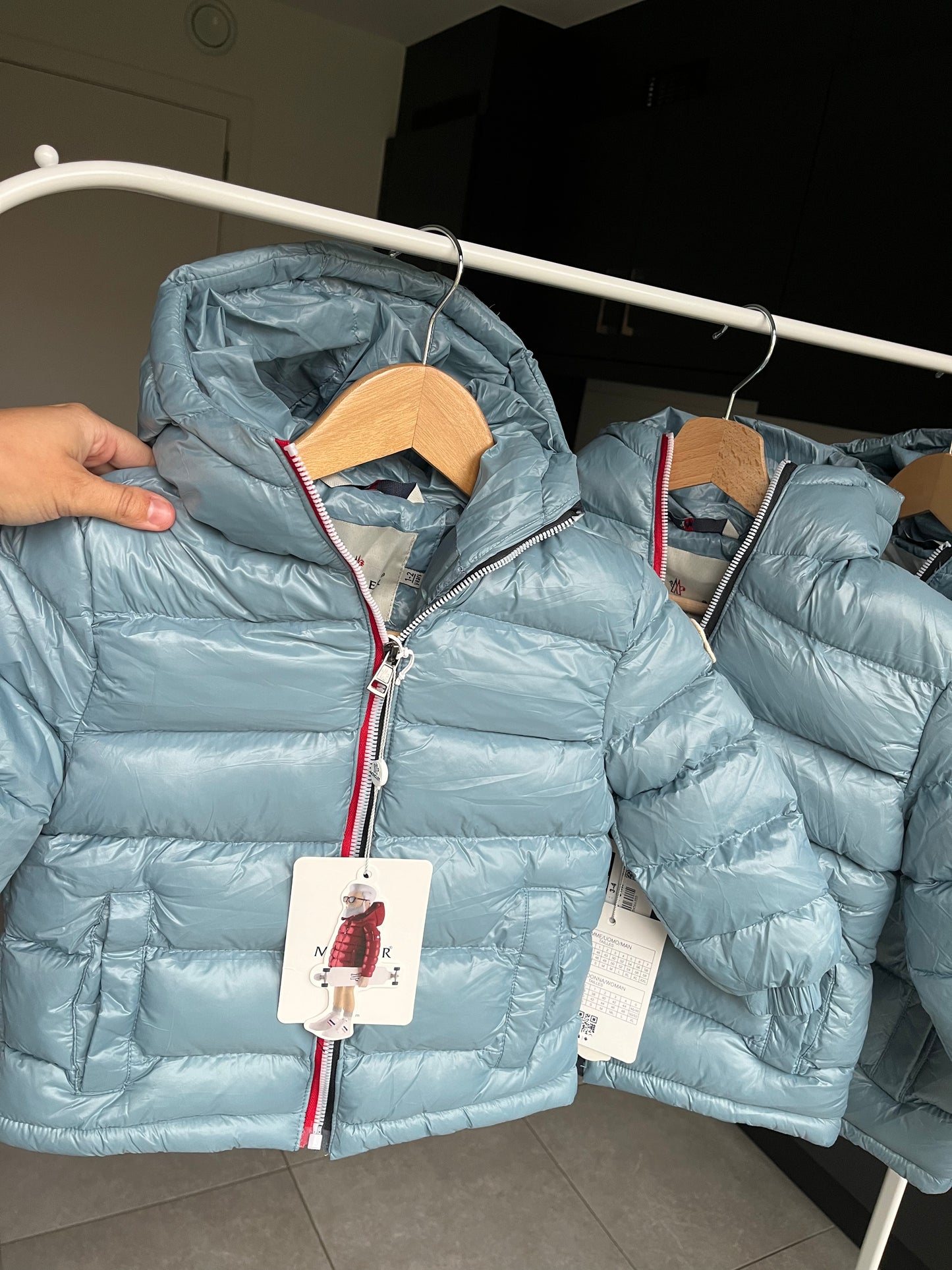 Moncler winterjas lichtblauw