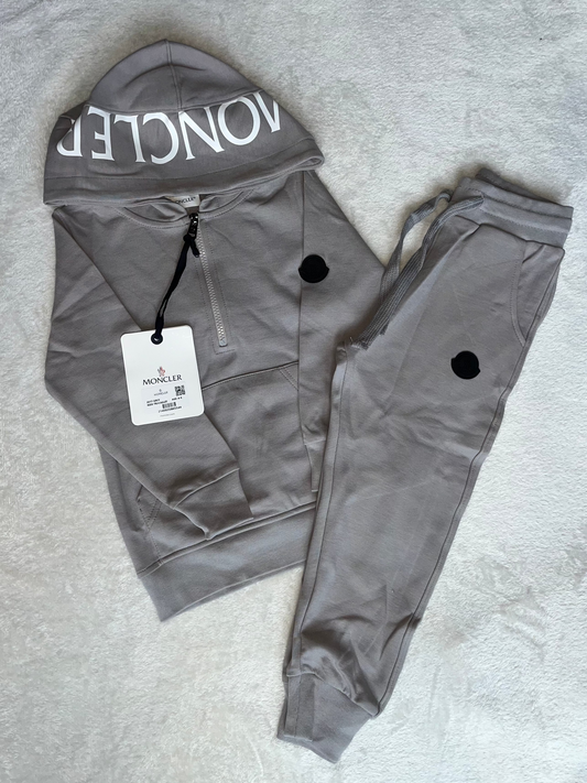 Moncler trainingspak grijs