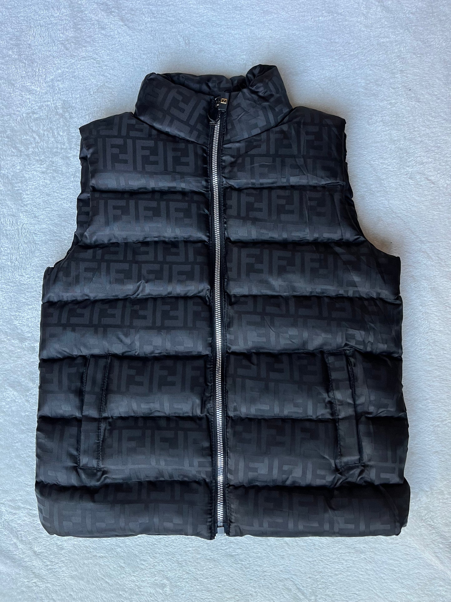 Fendi Boydwarmer zwart