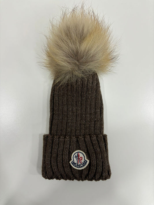 Moncler muts bruin met bont